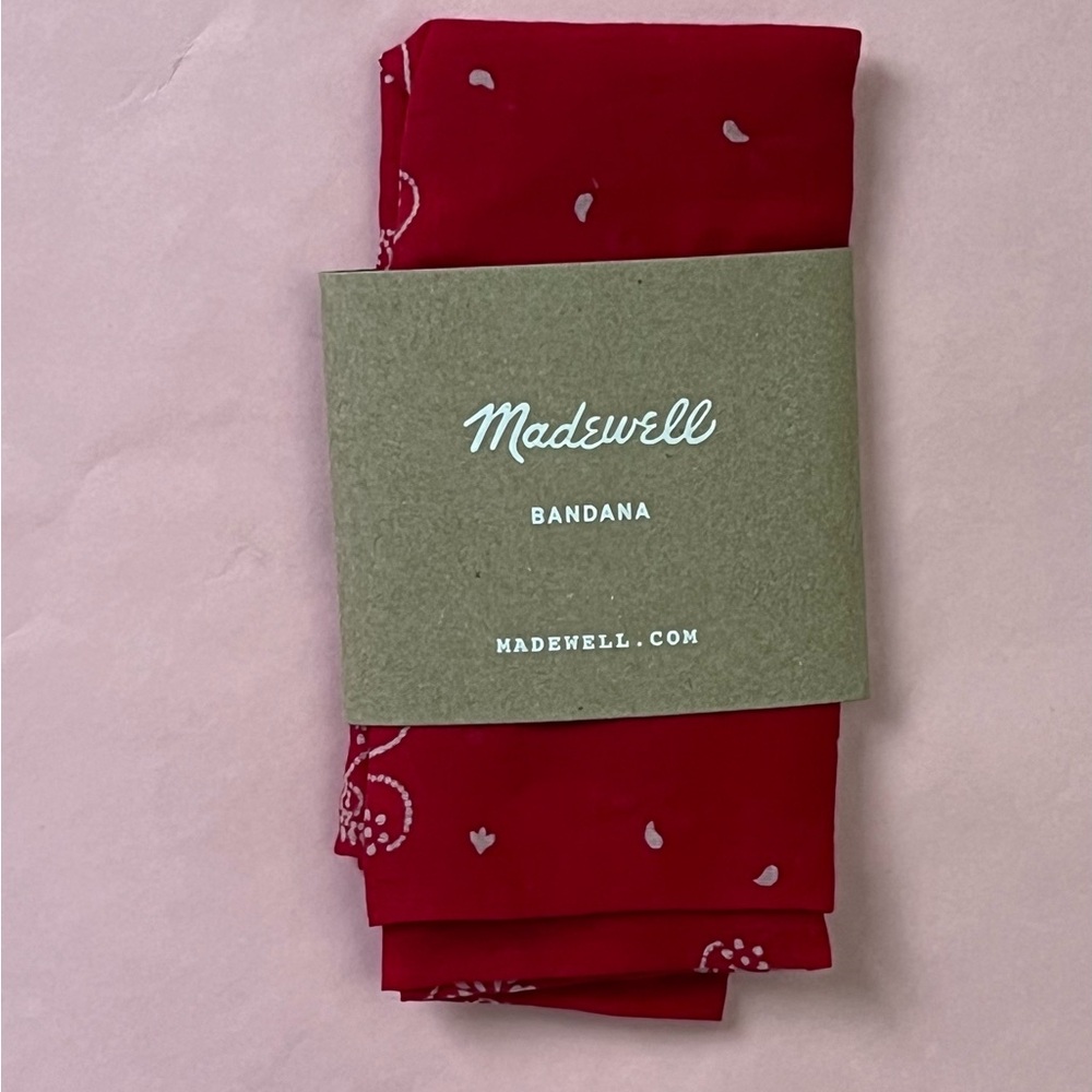$30 or FREE Madewell True Red Organic Cotton Bandana Scarf Kerchief - Picture 9 of 10